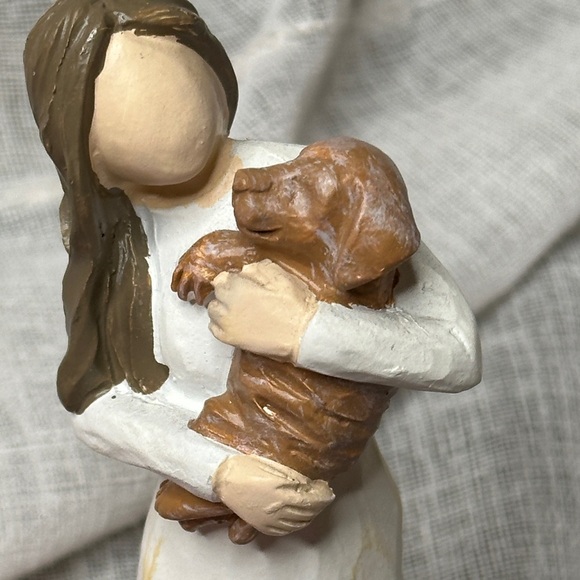 Woman Embracing Puppy Keepsake Girl & Dog Sculpture Gifts 6" x 2" x 1.5" NWOT - Picture 11 of 16